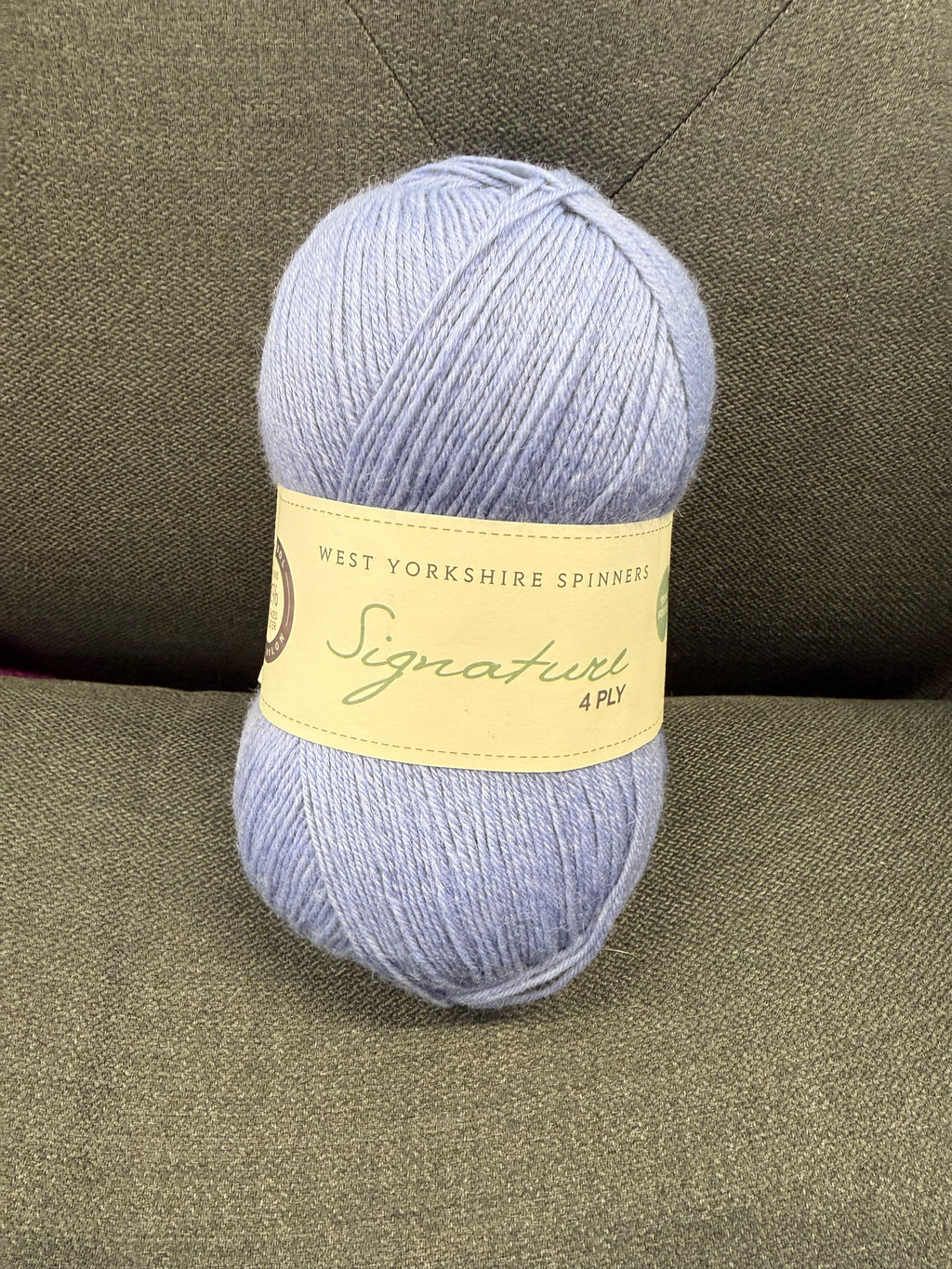 West Yorkshire Spinners - Signature 4ply - Re-loved
