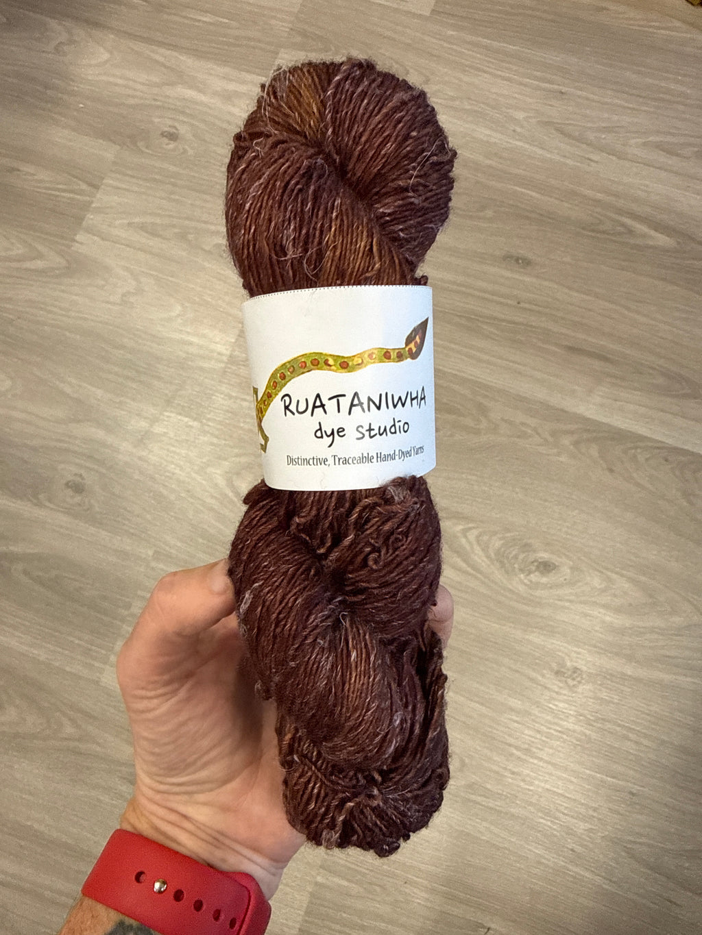 Ruataniwha - Merino Linen 4ply
