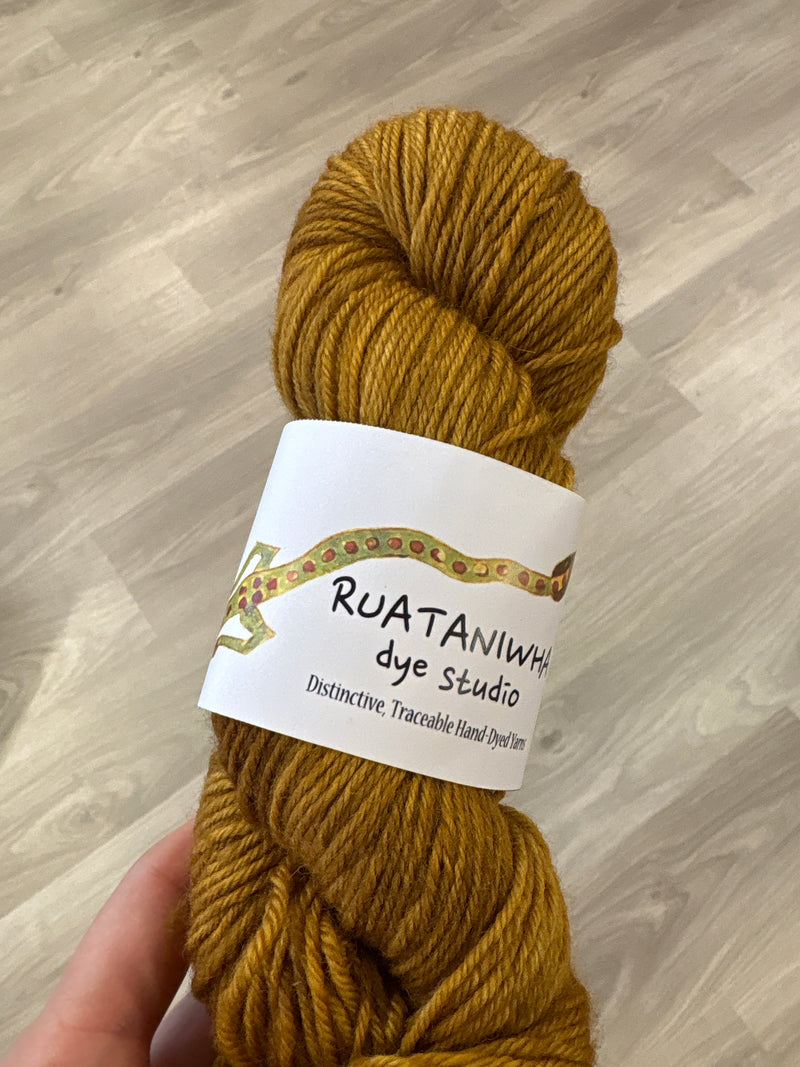 Ruataniwha BFL 8ply