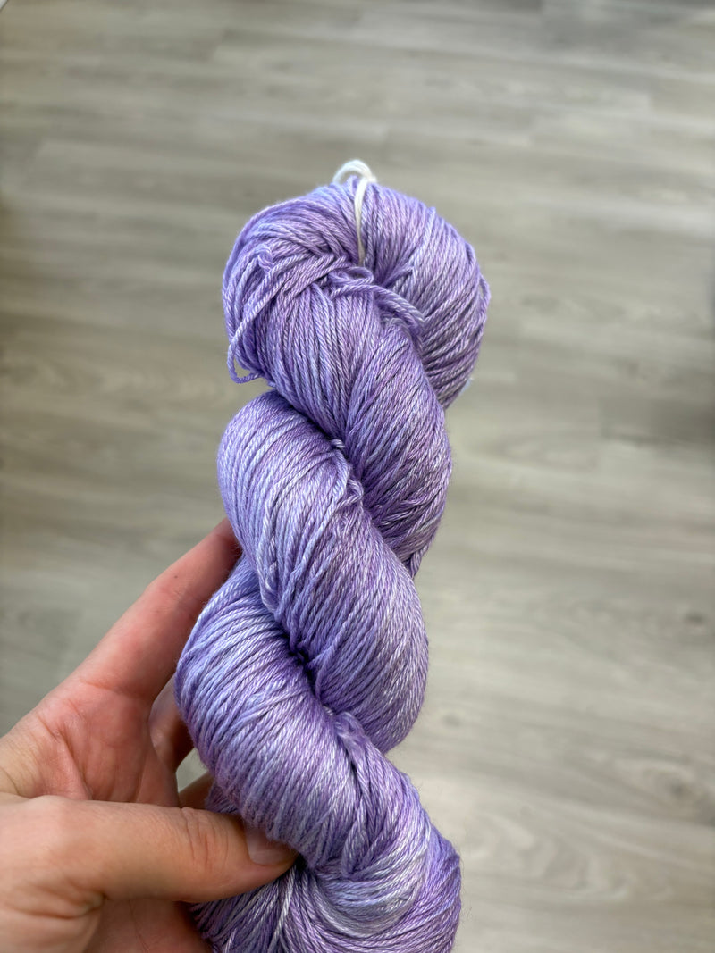 Hollyberry Merino Silk 4ply - Re-Loved