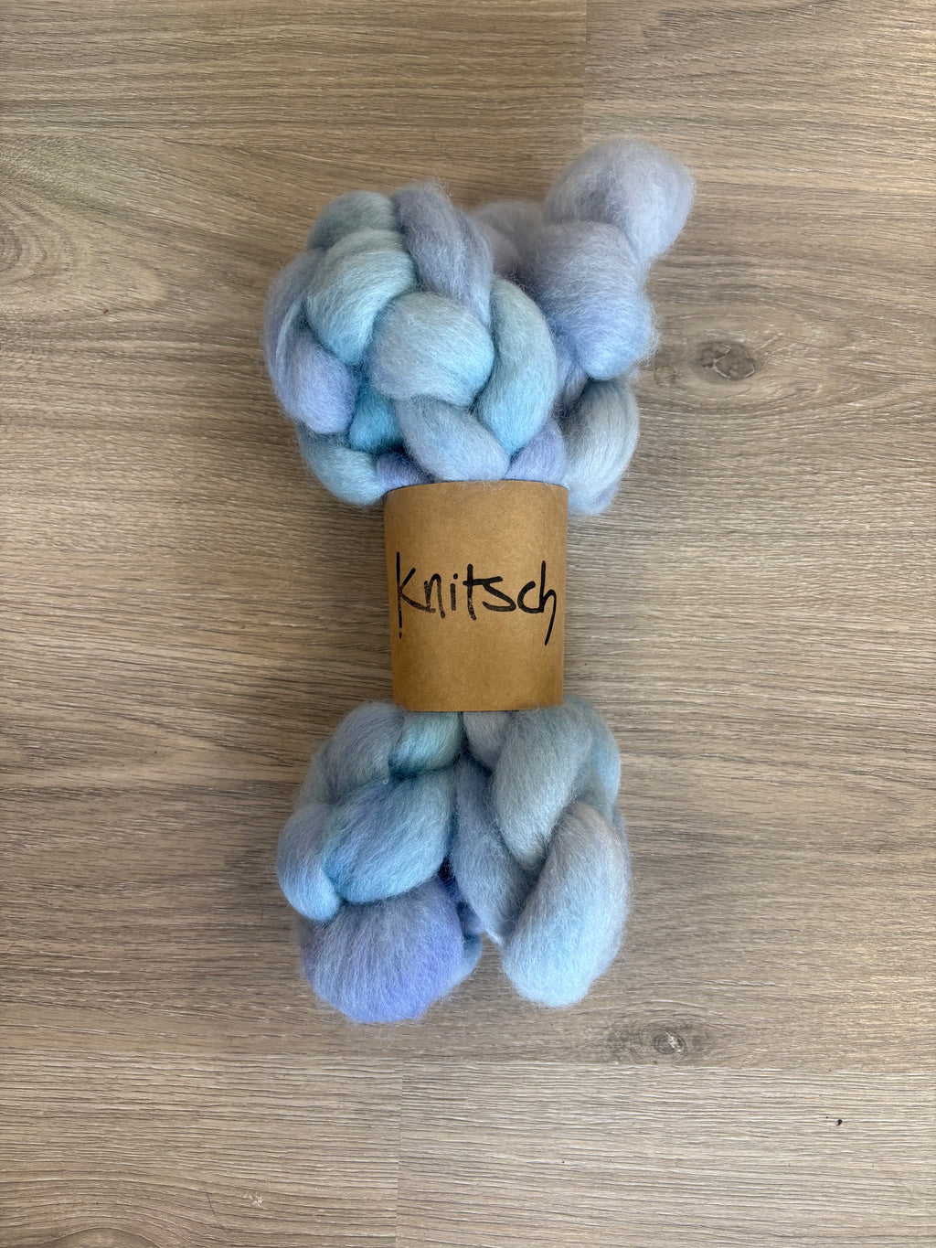 Knitsch hand-dyed Corriedale fibre - Blue hydrangea