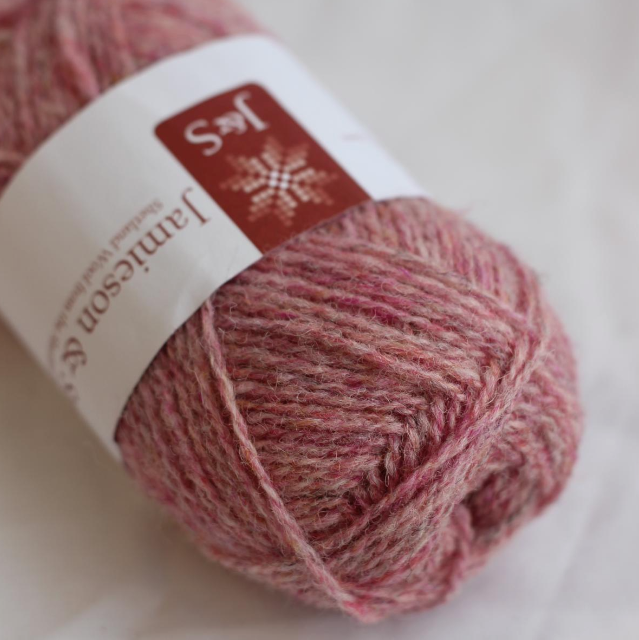 Jamieson & Smith 1283 - mid marled pink