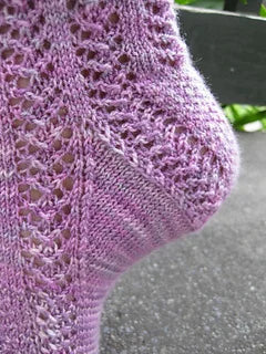 La Dauphine sock pattern - Free!