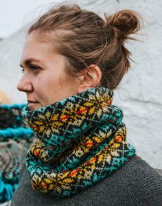 Radiant Star Cowl - Jamieson & Smith Printed Pattern